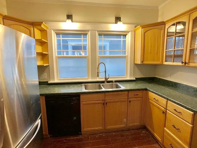 Foto del edificio - Camburn Corner