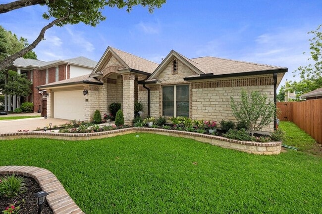 Building Photo - 1408 Deer Ledge Trail