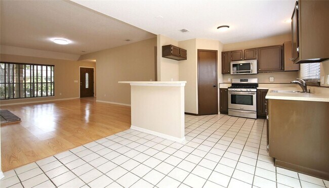 Foto del edificio - 18203 Brooknoll Dr