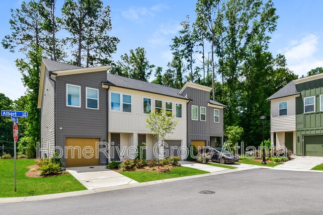Building Photo - 1505 Albert Ln NW