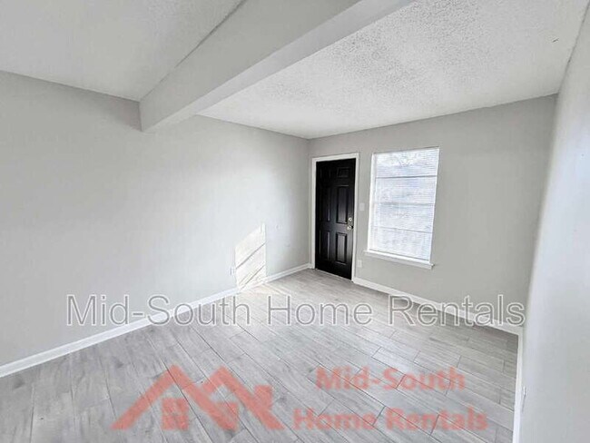 Foto del edificio - 139 N Claybrook St