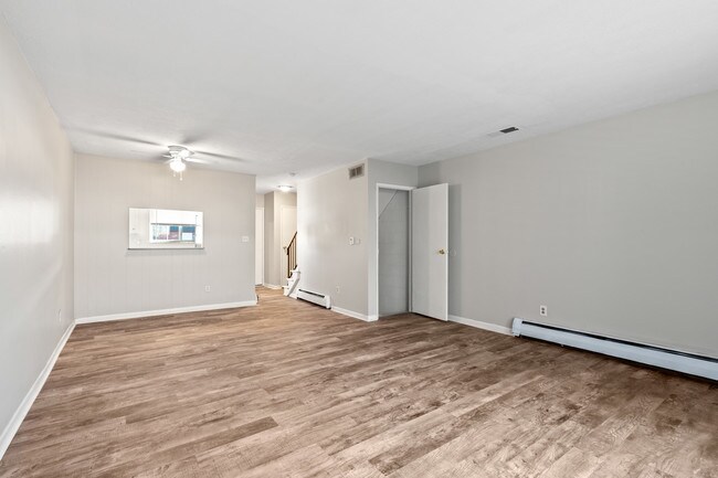 Sala de estar - 2373 Belcher Dr
