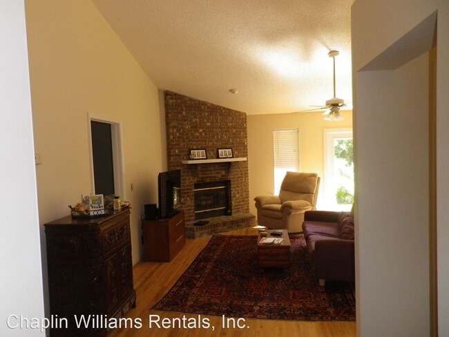 Building Photo - 3 br, 2 bath House - 2296 Pirates Bay Dr