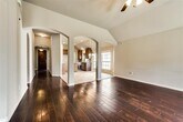 Foto principal - 14220 Signal Hill Dr