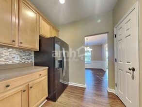 174 Largess Ln
