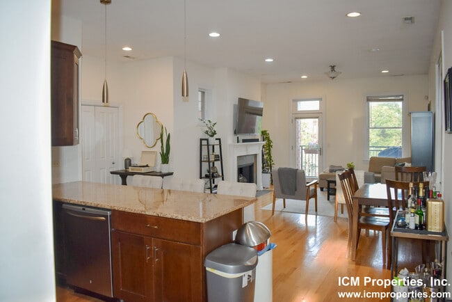 Foto del edificio - 1401 W Altgeld St