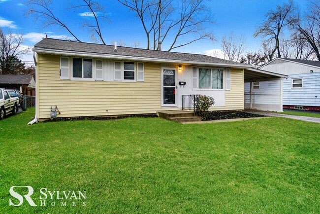 Building Photo - Cozy 3BR 2BA Home