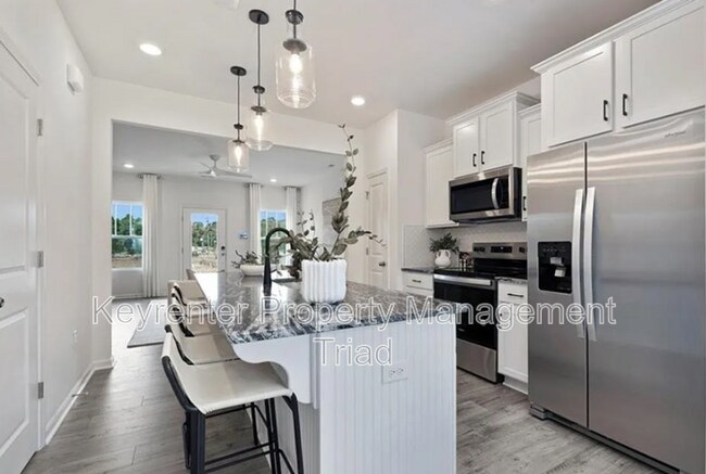 Foto del edificio - 1729 Granby Hts Dr
