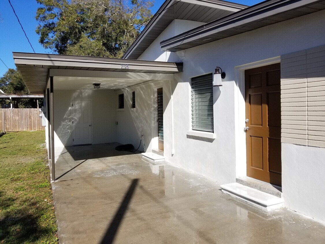 Primary Photo - 2325 Belmar Dr