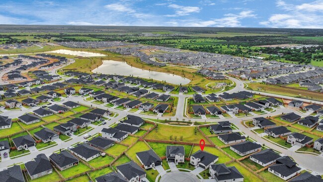 Building Photo - 6127 Ginevra Summers Dr