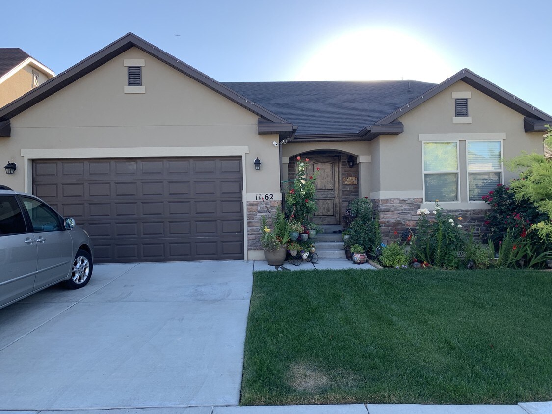 11162 S Shilling Ave, South Jordan, UT 84095 House Rental in South