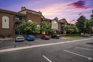 Building Photo - 13950 E Oxford Pl