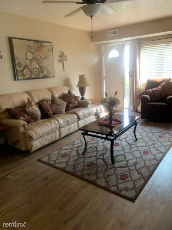 Primary Photo - 3 br, 2 bath Condo - 4244 Regal Ave