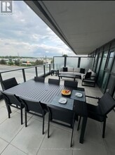 Building Photo - 8960 Jane St