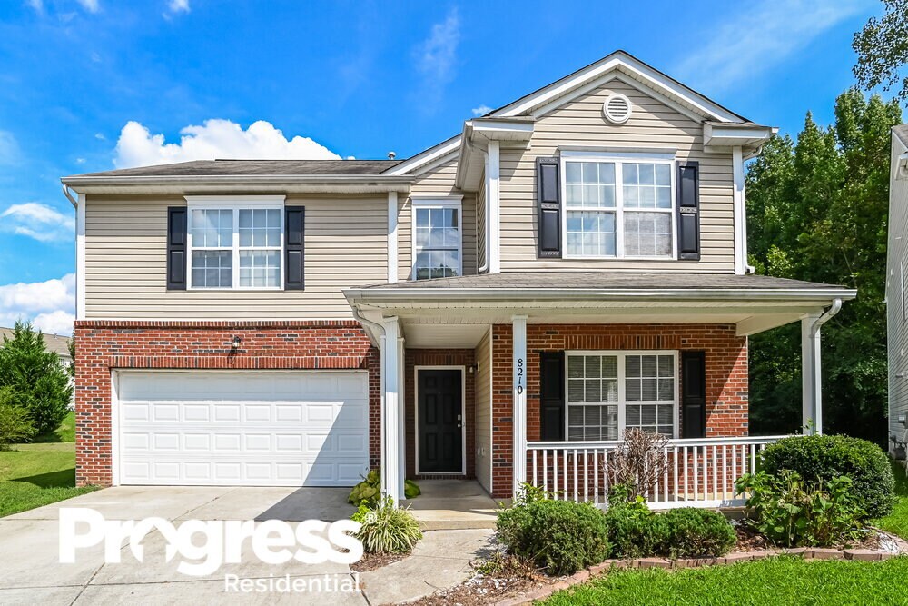 8210 Ainsworth St, Charlotte, NC 28216 House Rental in Charlotte, NC