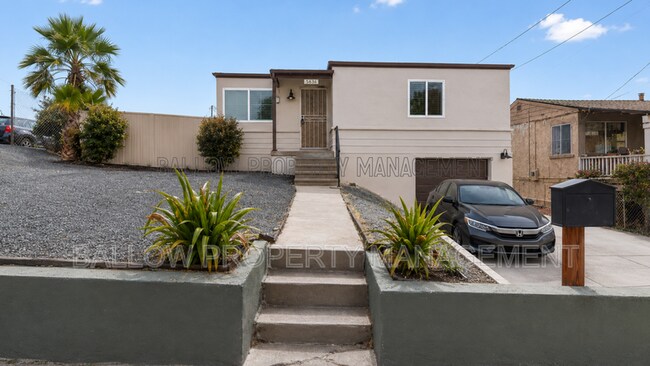 Building Photo - 1438 F Ave.