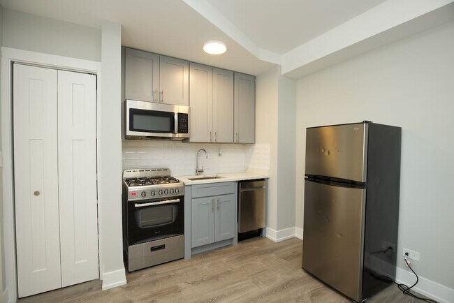 Foto del edificio - 508 W Belmont Ave