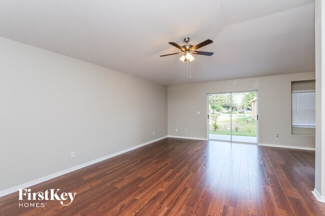 Foto del edificio - 1217 Dragon Head Dr