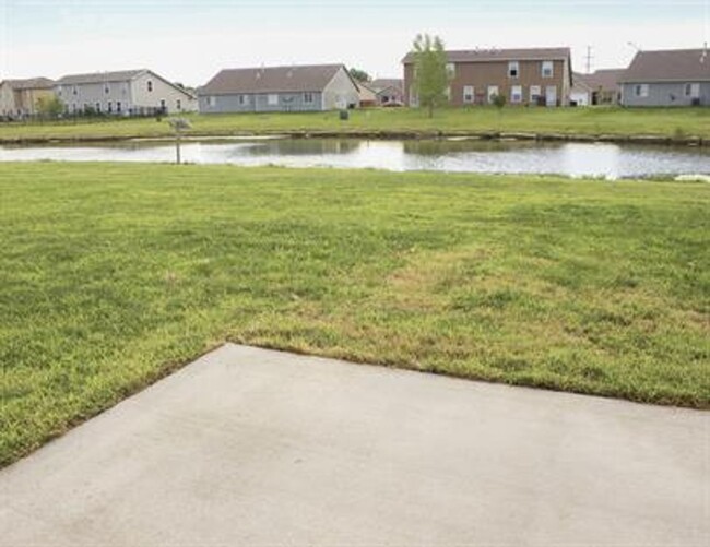Building Photo - Duplex Located on East Side of MHK - Avail...