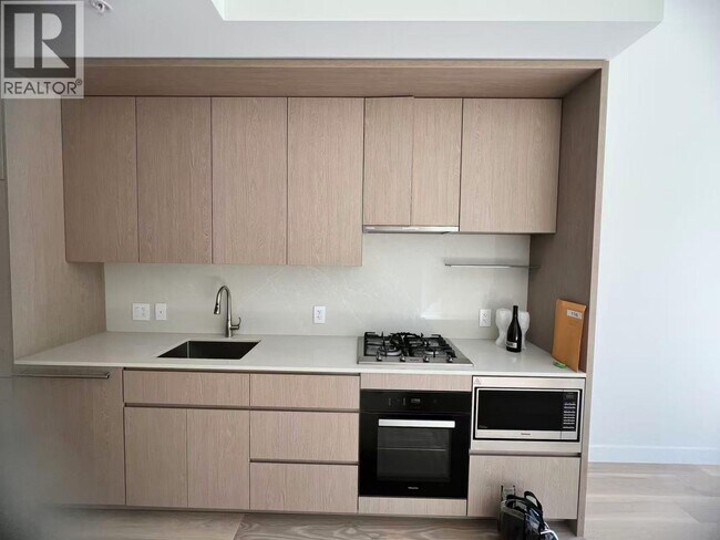 Photo du bâtiment - 5212 Cambie St.