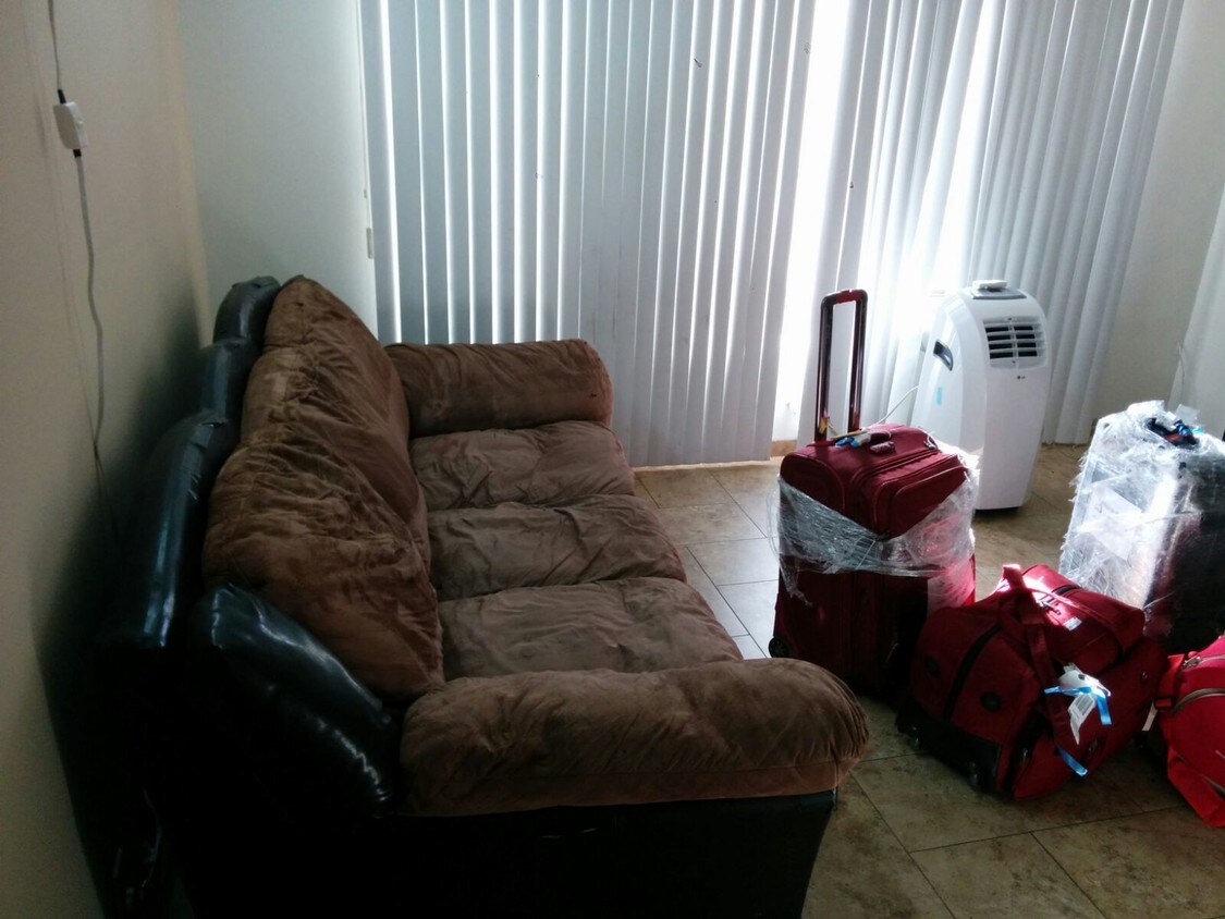 Foto principal - 2717 Orchard Ave