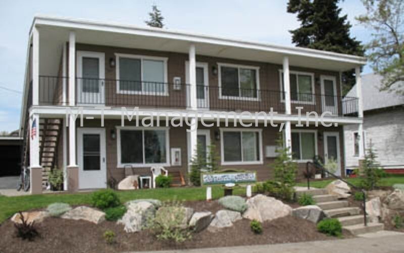 Primary Photo - North side 1 br/1 bath 4 plex, top corner