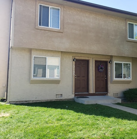 Primary Photo - 2 Bed 1.5 Bath La Jolla Community Townhome