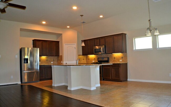 Foto del edificio - 12822 Gordons Haven