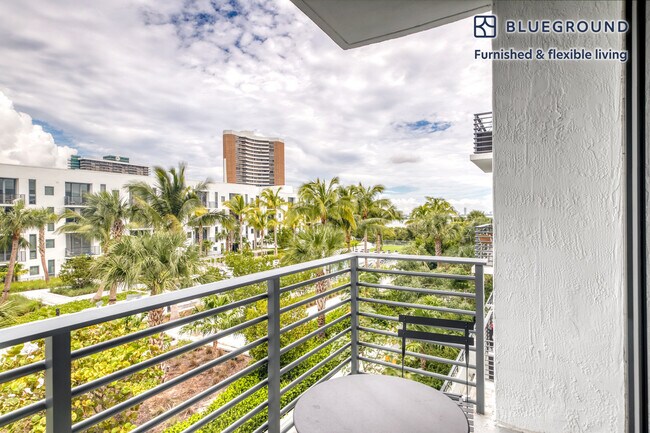 Foto del edificio - 6445 NE 7th Ave