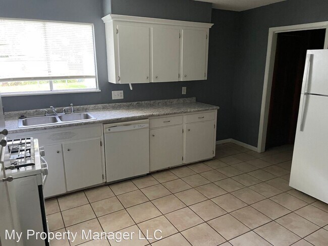 Building Photo - 3 br, 1 bath House - 3218 Jana Pl