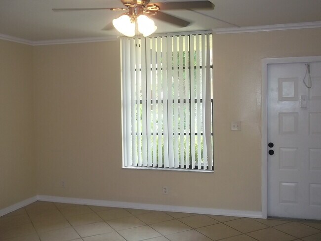 Foto del edificio - 767 SE 1st Way