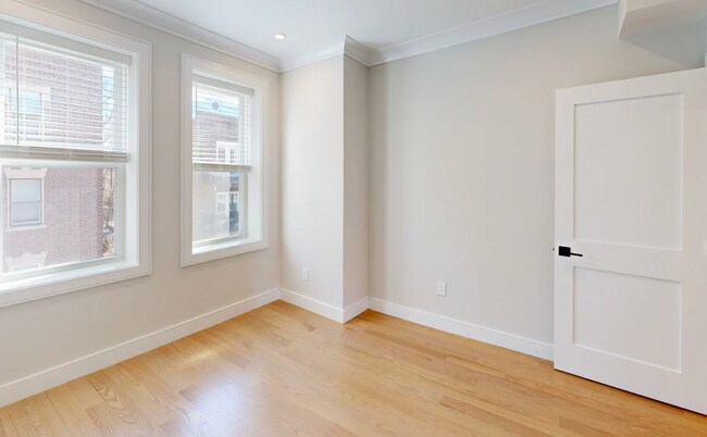 Building Photo - 162 Allston St