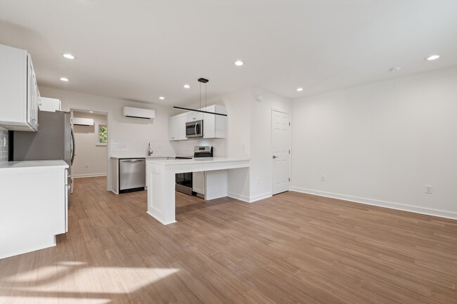 Foto del edificio - 1309 Hudson Ave