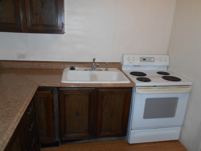 Foto del edificio - 4343 E Bayley St