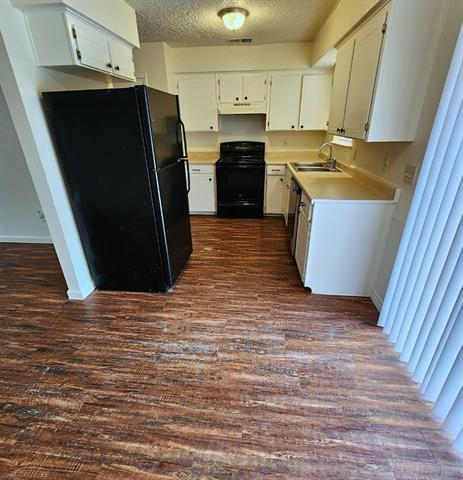 Foto del edificio - 3022 Kyle Rd