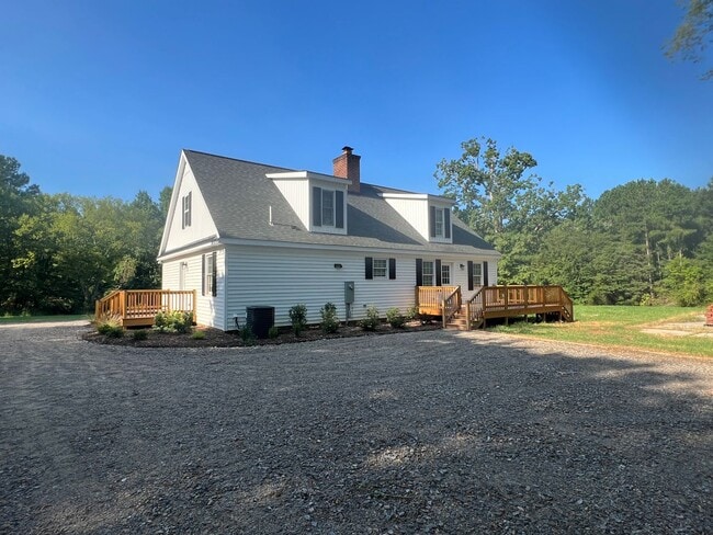 Building Photo - 25 Farrier Dr