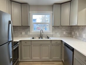 Building Photo - 2260 S 10th St W