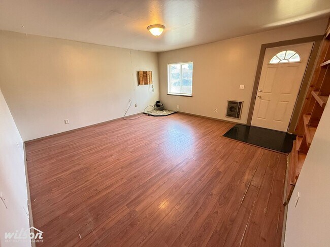 Foto del edificio - Large 3bd/1.5ba House in Selah, WA with a ...
