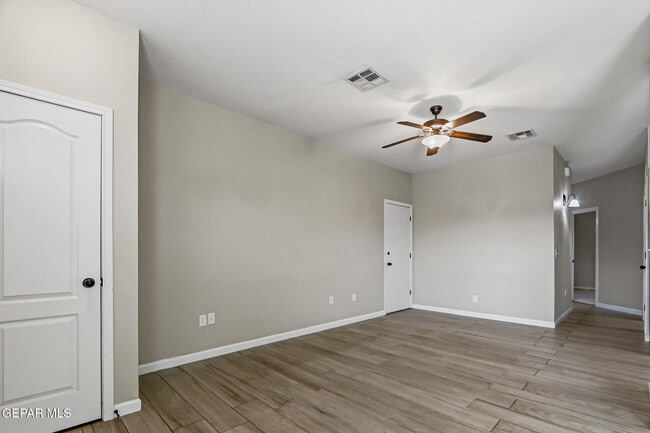 Foto del edificio - 14269 Escalera Dr