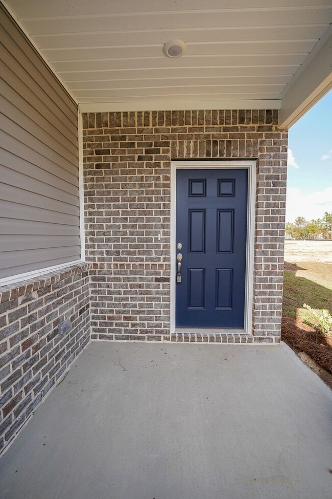 Building Photo - Available Soon!