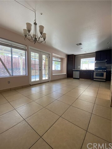 Building Photo - 15767 San Roque Rd