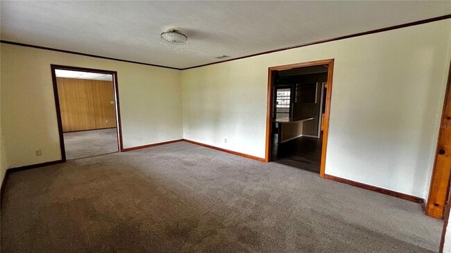 Building Photo - 122 Palm Ave
