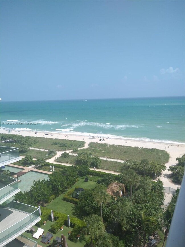Foto del edificio - 9341 Collins Ave