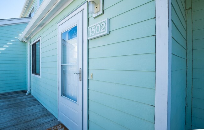 Foto del edificio - PERFECT FURNISHED RENTAL FOR A WINTER AT T...