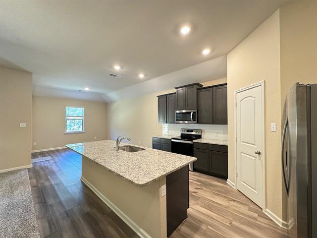 Building Photo - 2250 Cashmere Way