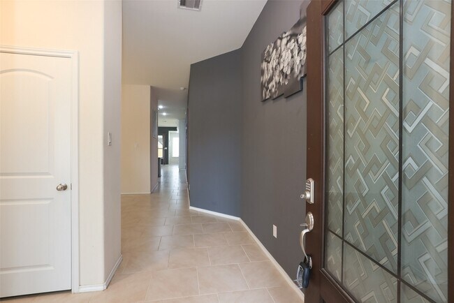 Building Photo - 14022 White Cloud Ln