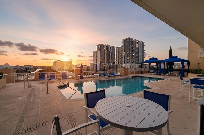 Foto del edificio - Green House at Dadeland