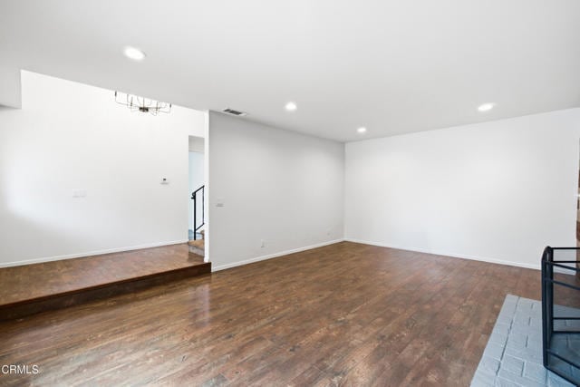 Building Photo - 6453 Tanager St