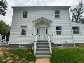 Building Photo - 5599 Craig Ave