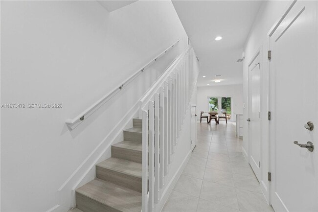 Building Photo - 355 NW 30th Ave